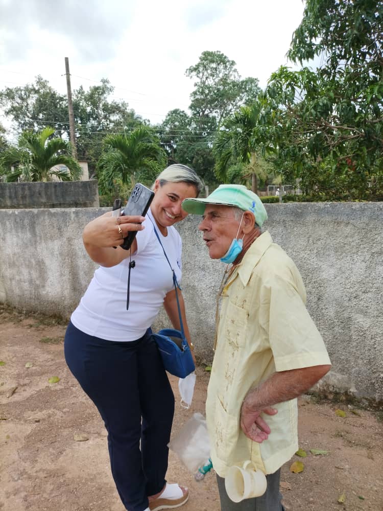 etecsa-abuelos-mayabeque2